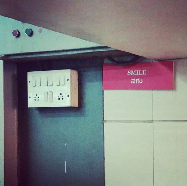 Sometimes a "sign" is all you need to smile & be happy! (Spotted at a local eatery in Bangalore) #100happydays #smilefornoreason